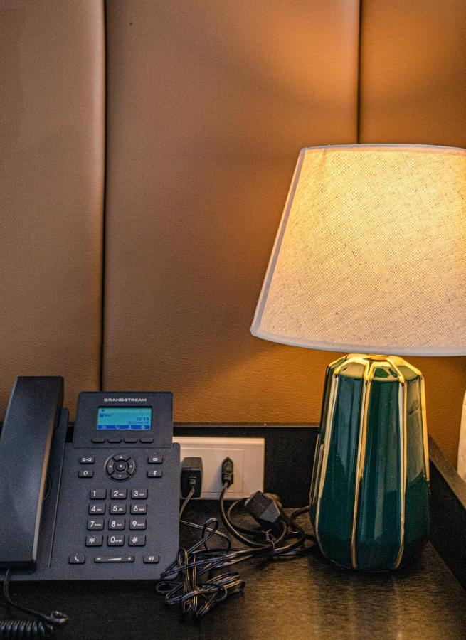קאו באנג La Maison Boutique Hotel מראה חיצוני תמונה