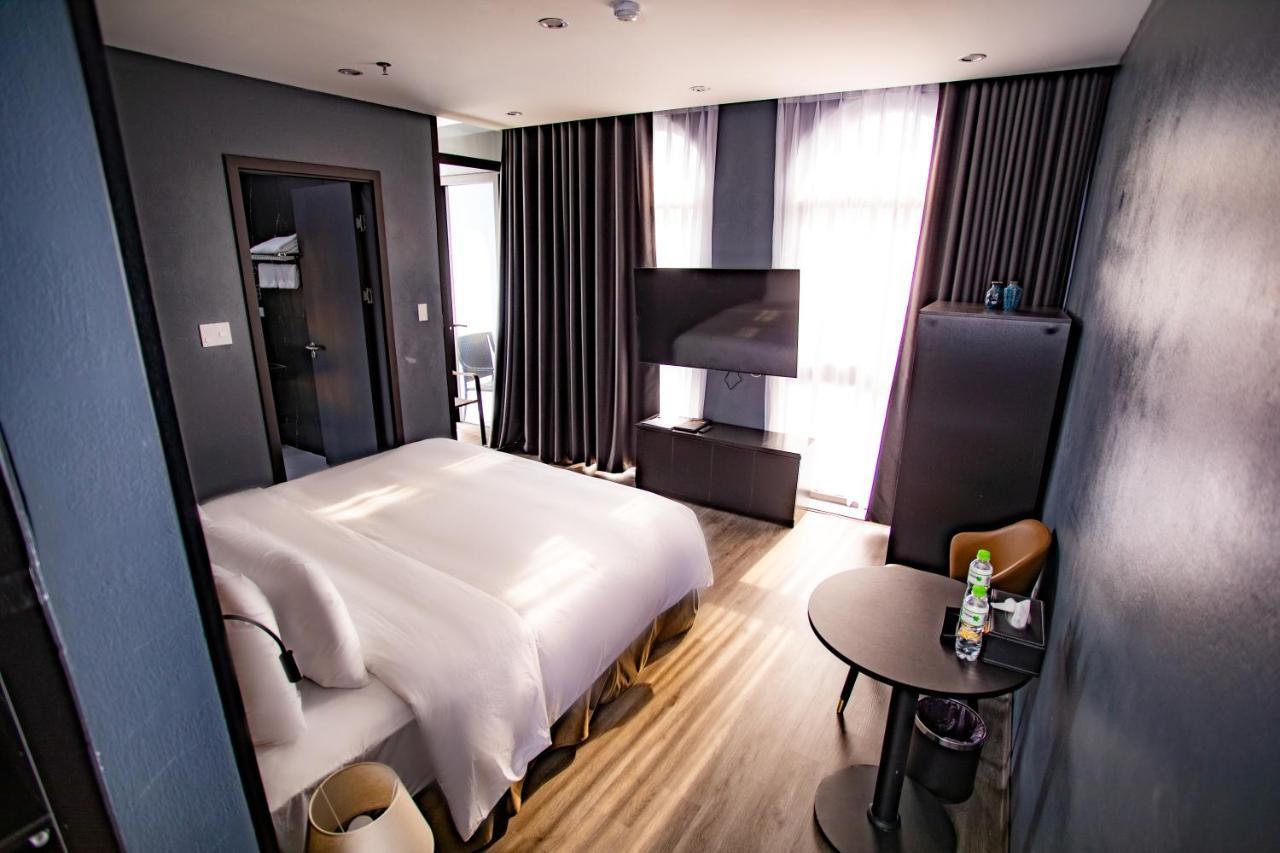 קאו באנג La Maison Boutique Hotel מראה חיצוני תמונה